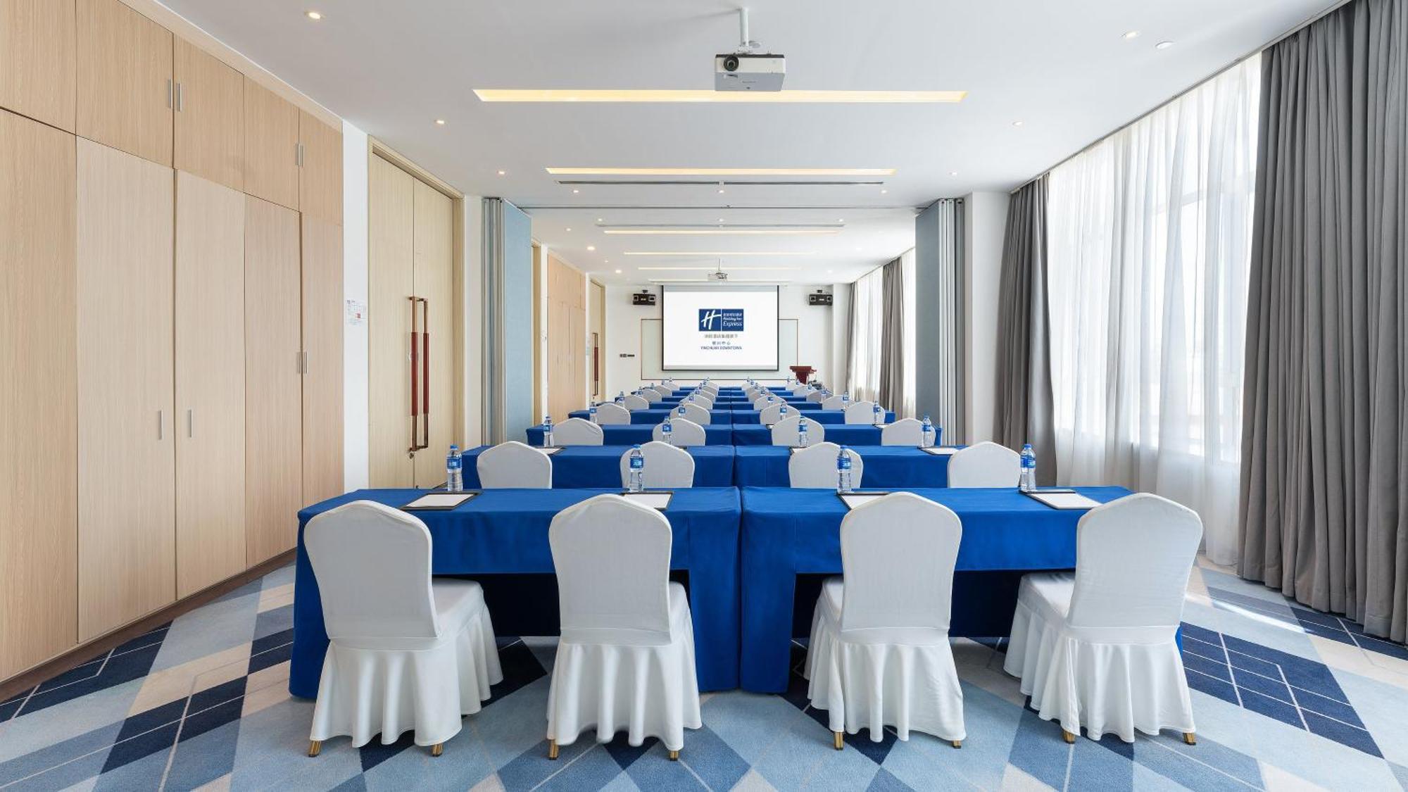 Holiday Inn Express Yinchuan Downtown By Ihg エクステリア 写真