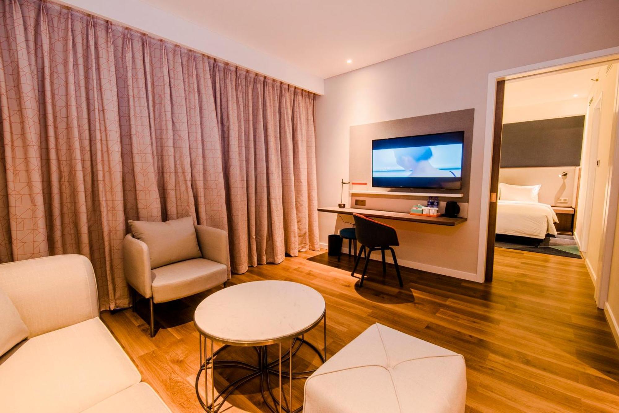 Holiday Inn Express Yinchuan Downtown By Ihg エクステリア 写真